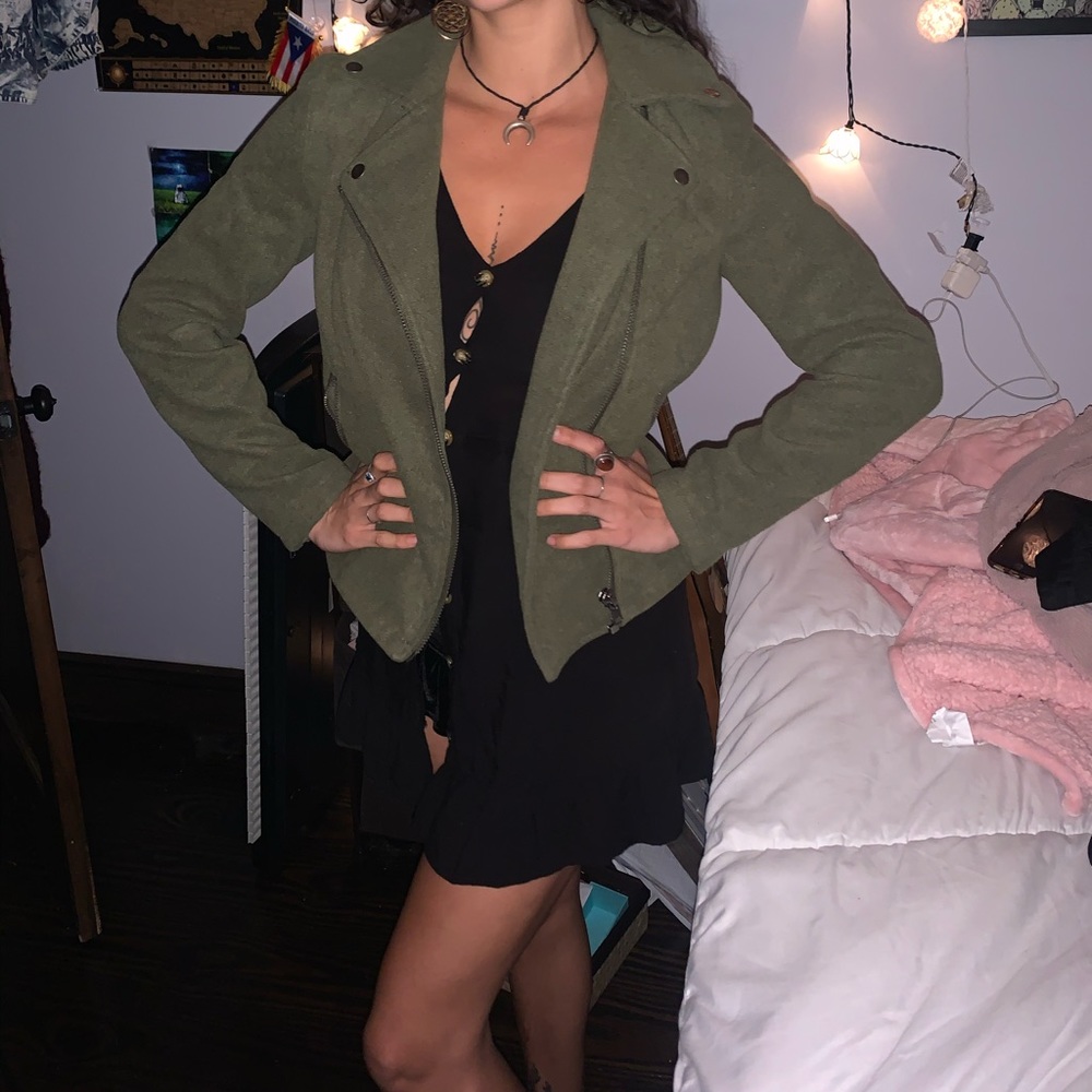 Olive peacoat